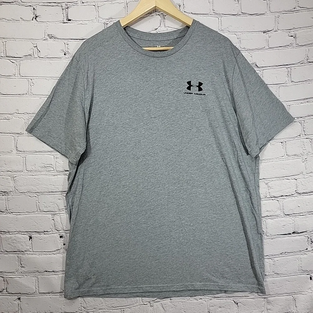 Under Armour T-Shirt Sz‎ XXL Mens Gray